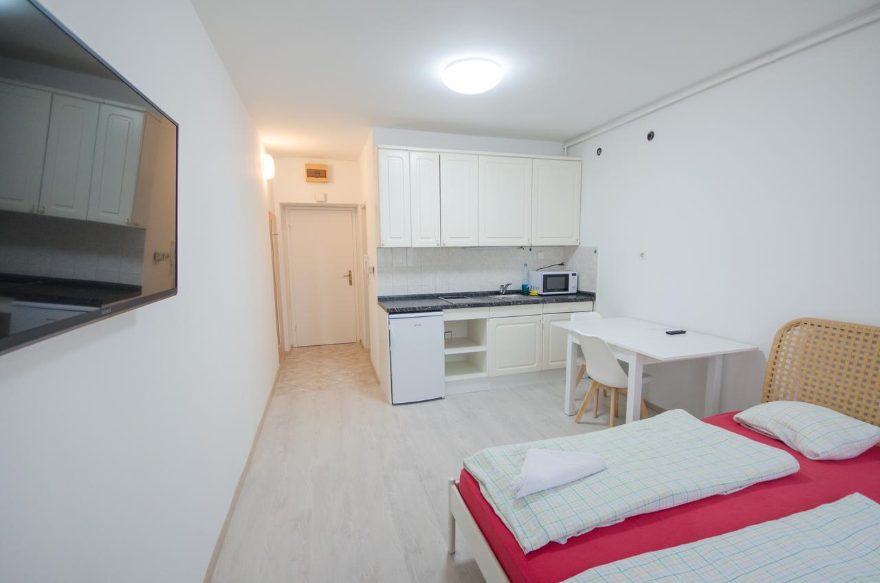Apartment Trzaska With Free Parking Ljubljana Exterior foto